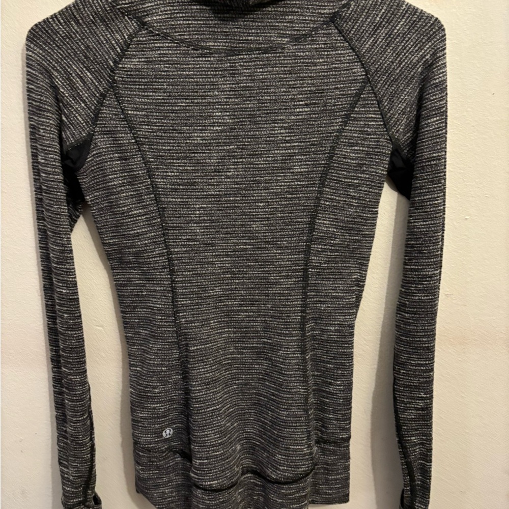 Lululemon Think Fast Pullover - Picture 4 of 4